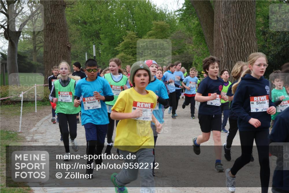 25.04.2026 - Das Zehntel Zöllner http://msf.ph/oto/9592212 25.04.2026 08:42:15 Laufen 1774, 801, 1302 meine-sportfotos.de