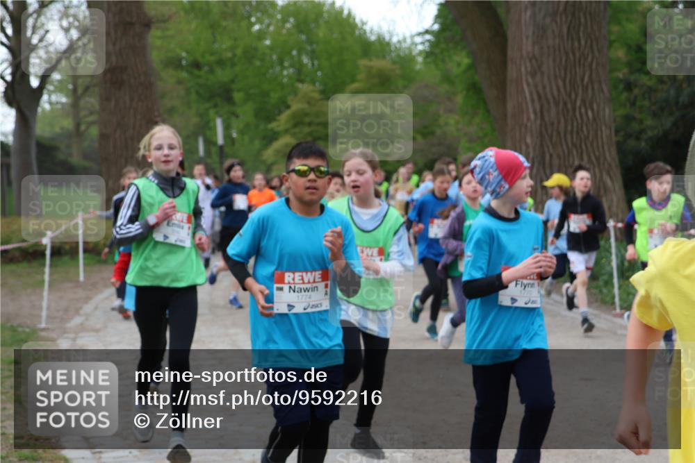 25.04.2026 - Das Zehntel Zöllner http://msf.ph/oto/9592216 25.04.2026 08:42:16 Laufen 1774, 1770 meine-sportfotos.de