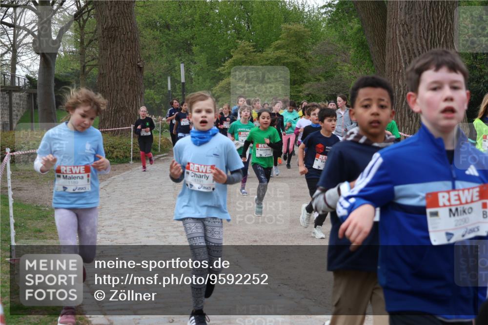 25.04.2026 - Das Zehntel Zöllner http://msf.ph/oto/9592252 25.04.2026 08:42:25 Laufen 1189, 1191, 2290 meine-sportfotos.de