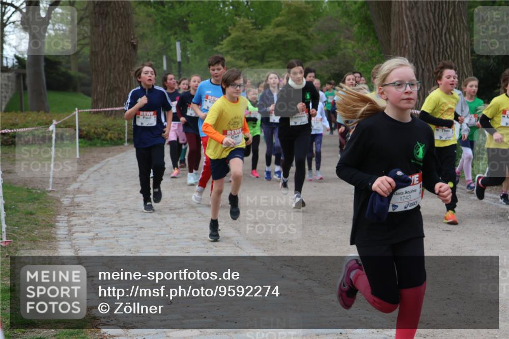 25.04.2026 - Das Zehntel Zöllner http://msf.ph/oto/9592274 25.04.2026 08:42:30 Laufen 1743 meine-sportfotos.de