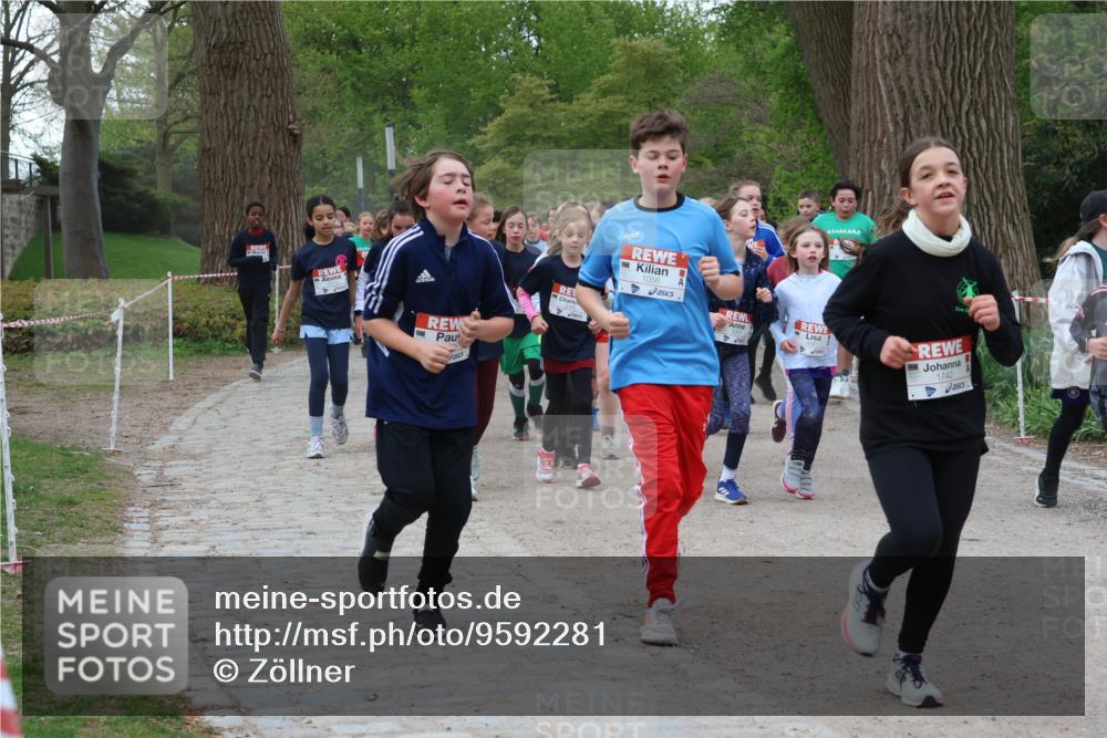 25.04.2026 - Das Zehntel Zöllner http://msf.ph/oto/9592281 25.04.2026 08:42:32 Laufen 1056, 1742 meine-sportfotos.de
