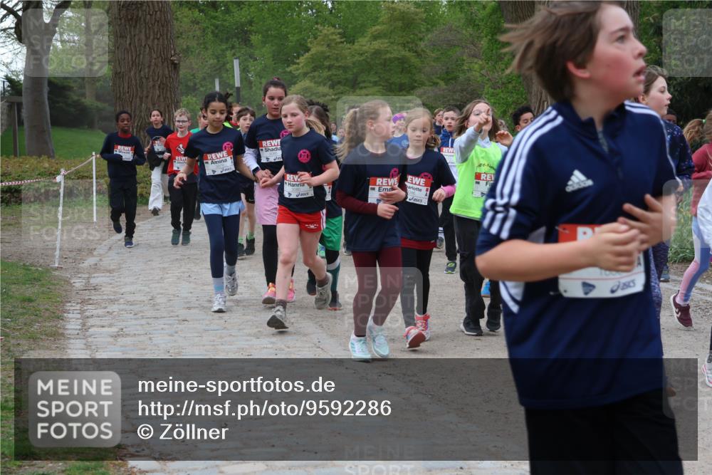 25.04.2026 - Das Zehntel Zöllner http://msf.ph/oto/9592286 25.04.2026 08:42:33 Laufen  meine-sportfotos.de