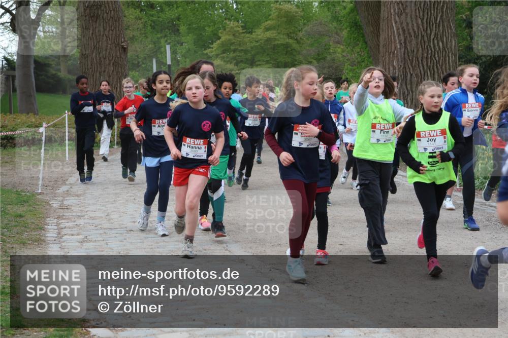 25.04.2026 - Das Zehntel Zöllner http://msf.ph/oto/9592289 25.04.2026 08:42:34 Laufen 3067, 1141 meine-sportfotos.de