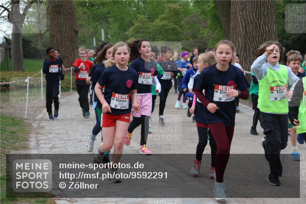 25.04.2026 - Das Zehntel Zöllner http://msf.ph/oto/9592291 25.04.2026 08:42:35 Laufen 5, 3080, 3085, 306, 1152 meine-sportfotos.de