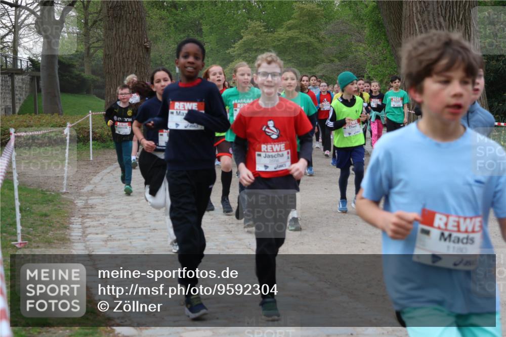 25.04.2026 - Das Zehntel Zöllner http://msf.ph/oto/9592304 25.04.2026 08:42:38 Laufen 2686, 1180 meine-sportfotos.de