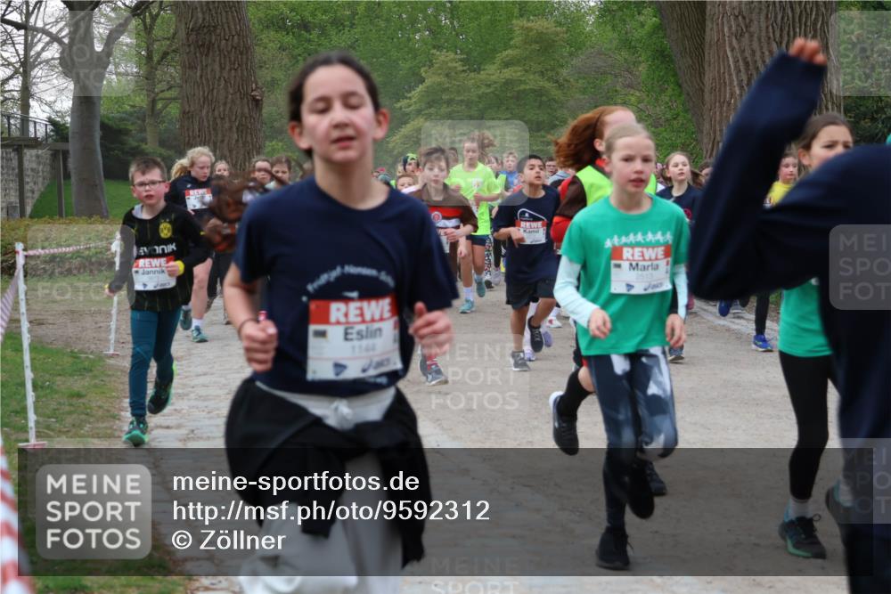25.04.2026 - Das Zehntel Zöllner http://msf.ph/oto/9592312 25.04.2026 08:42:39 Laufen 1144, 44444444, 2513 meine-sportfotos.de