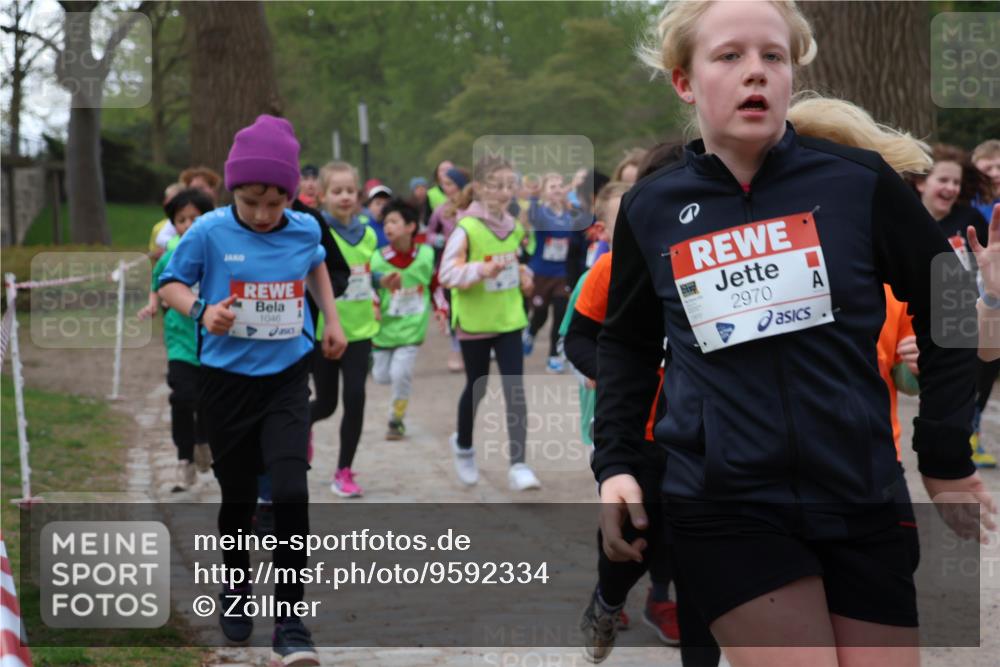 25.04.2026 - Das Zehntel Zöllner http://msf.ph/oto/9592334 25.04.2026 08:42:44 Laufen 1046, 2970 meine-sportfotos.de