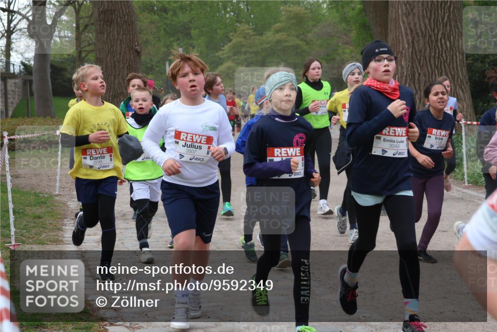 25.04.2026 - Das Zehntel Zöllner http://msf.ph/oto/9592349 25.04.2026 08:42:48 Laufen 3507, 2749, 3049 meine-sportfotos.de