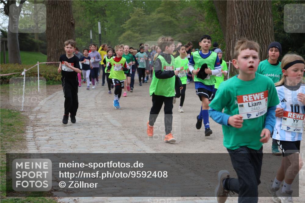 25.04.2026 - Das Zehntel Zöllner http://msf.ph/oto/9592408 25.04.2026 08:43:01 Laufen 2443, 10, 3730 meine-sportfotos.de