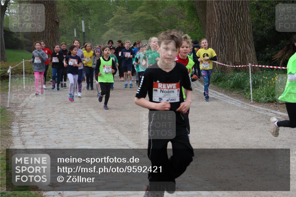 25.04.2026 - Das Zehntel Zöllner http://msf.ph/oto/9592421 25.04.2026 08:43:04 Laufen 3755 meine-sportfotos.de