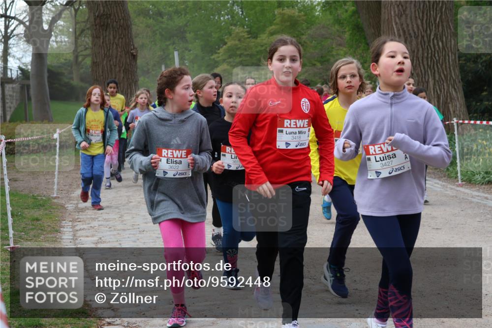 25.04.2026 - Das Zehntel Zöllner http://msf.ph/oto/9592448 25.04.2026 08:43:09 Laufen 3622, 3619, 3418, 3427 meine-sportfotos.de