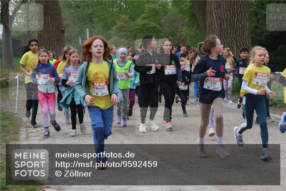 25.04.2026 - Das Zehntel Zöllner http://msf.ph/oto/9592459 25.04.2026 08:43:11 Laufen 2821, 3064, 1550 meine-sportfotos.de