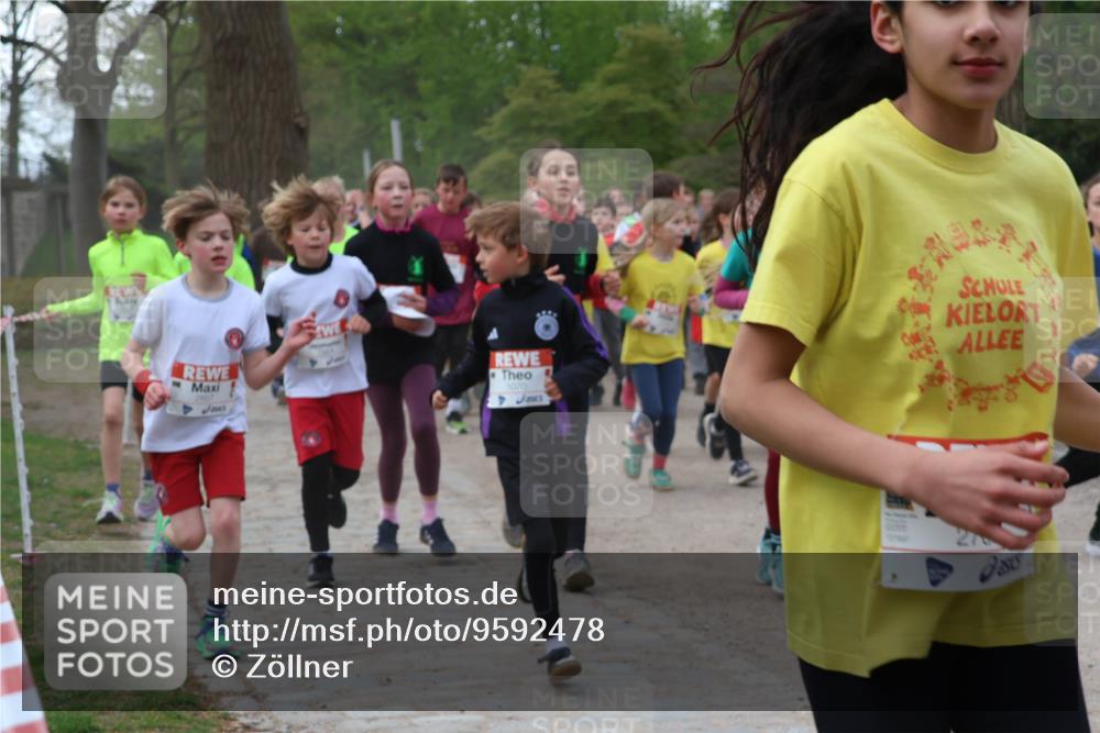25.04.2026 - Das Zehntel Zöllner http://msf.ph/oto/9592478 25.04.2026 08:43:15 Laufen 1070 meine-sportfotos.de