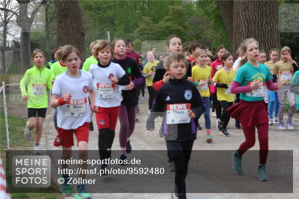 25.04.2026 - Das Zehntel Zöllner http://msf.ph/oto/9592480 25.04.2026 08:43:15 Laufen 2867, 1070, 1995 meine-sportfotos.de