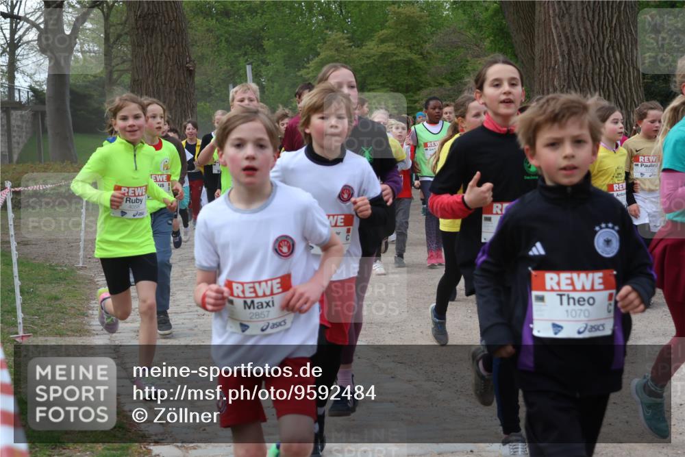 25.04.2026 - Das Zehntel Zöllner http://msf.ph/oto/9592484 25.04.2026 08:43:16 Laufen 4058, 2857, 1070, 3720 meine-sportfotos.de