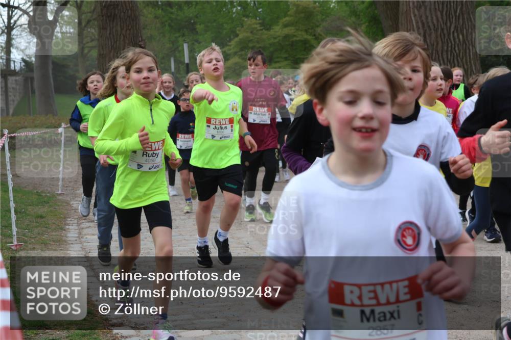 25.04.2026 - Das Zehntel Zöllner http://msf.ph/oto/9592487 25.04.2026 08:43:16 Laufen 4058, 1896, 42, 195, 2857 meine-sportfotos.de