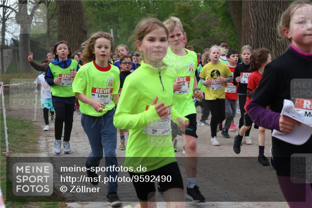 25.04.2026 - Das Zehntel Zöllner http://msf.ph/oto/9592490 25.04.2026 08:43:17 Laufen 1895, 4058 meine-sportfotos.de