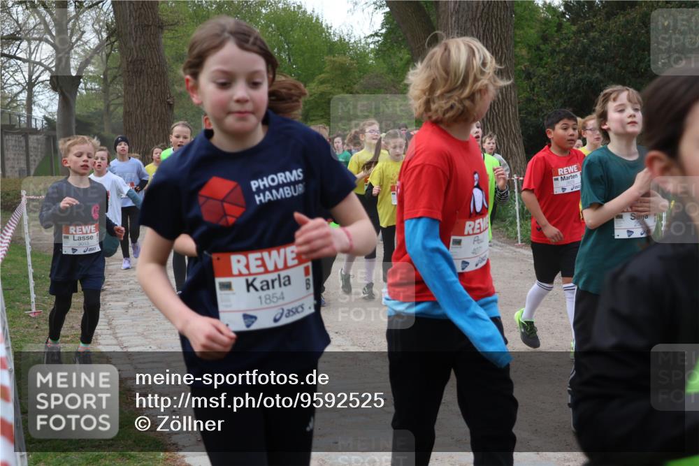 25.04.2026 - Das Zehntel Zöllner http://msf.ph/oto/9592525 25.04.2026 08:43:26 Laufen 3015, 1854, 407 meine-sportfotos.de