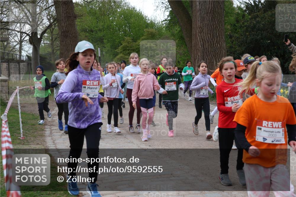 25.04.2026 - Das Zehntel Zöllner http://msf.ph/oto/9592555 25.04.2026 08:43:32 Laufen 1646, 44444444, 2003 meine-sportfotos.de