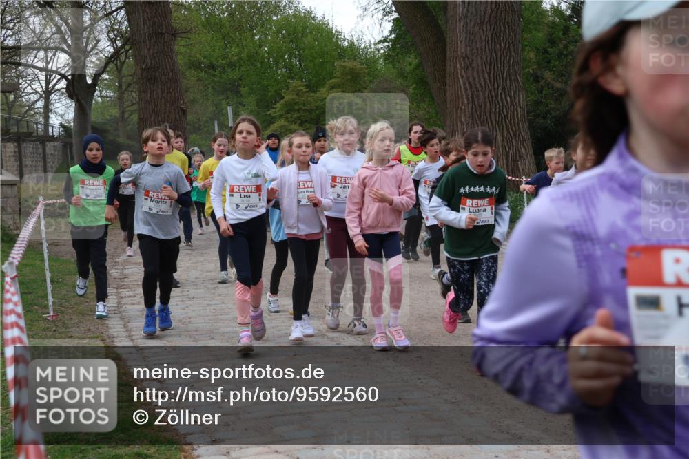 25.04.2026 - Das Zehntel Zöllner http://msf.ph/oto/9592560 25.04.2026 08:43:33 Laufen 3518 meine-sportfotos.de