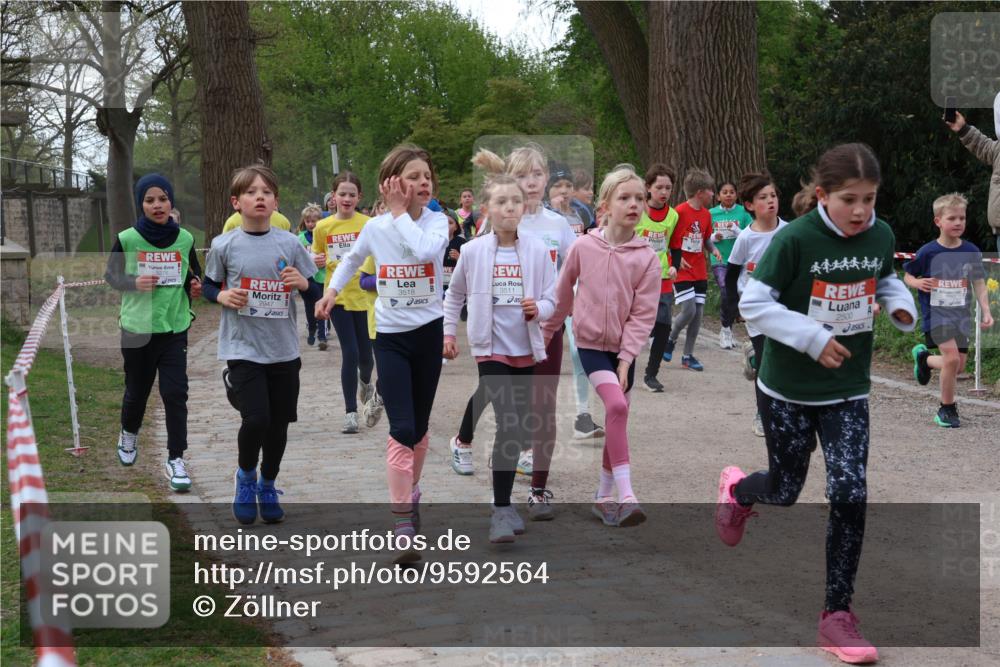 25.04.2026 - Das Zehntel Zöllner http://msf.ph/oto/9592564 25.04.2026 08:43:33 Laufen 3276, 2947, 3518, 3511, 2500 meine-sportfotos.de