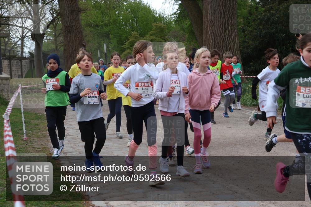 25.04.2026 - Das Zehntel Zöllner http://msf.ph/oto/9592566 25.04.2026 08:43:34 Laufen 2947, 3518, 511, 25 meine-sportfotos.de