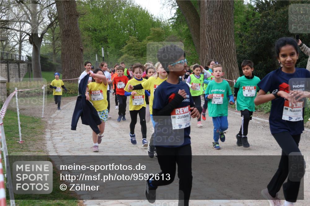 25.04.2026 - Das Zehntel Zöllner http://msf.ph/oto/9592613 25.04.2026 08:43:43 Laufen 1880, 1863 meine-sportfotos.de