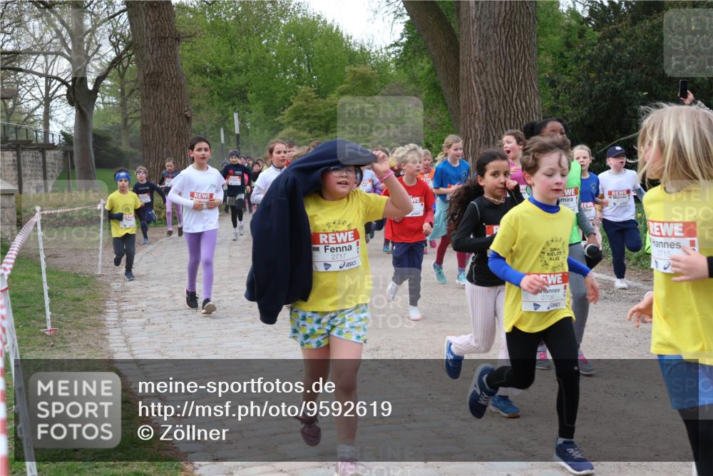 25.04.2026 - Das Zehntel Zöllner http://msf.ph/oto/9592619 25.04.2026 08:43:45 Laufen 2717, 2708, 2715 meine-sportfotos.de
