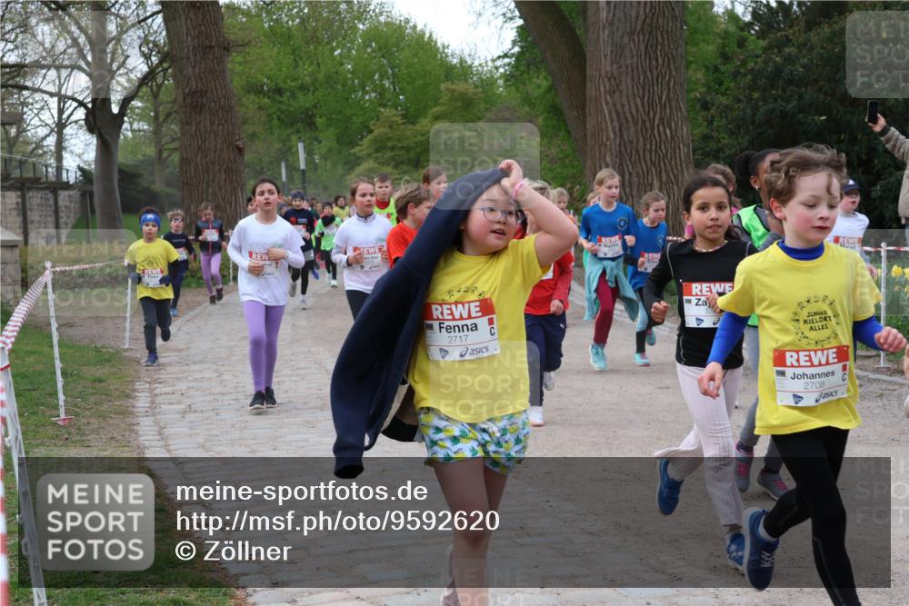 25.04.2026 - Das Zehntel Zöllner http://msf.ph/oto/9592620 25.04.2026 08:43:45 Laufen 2717, 2708 meine-sportfotos.de