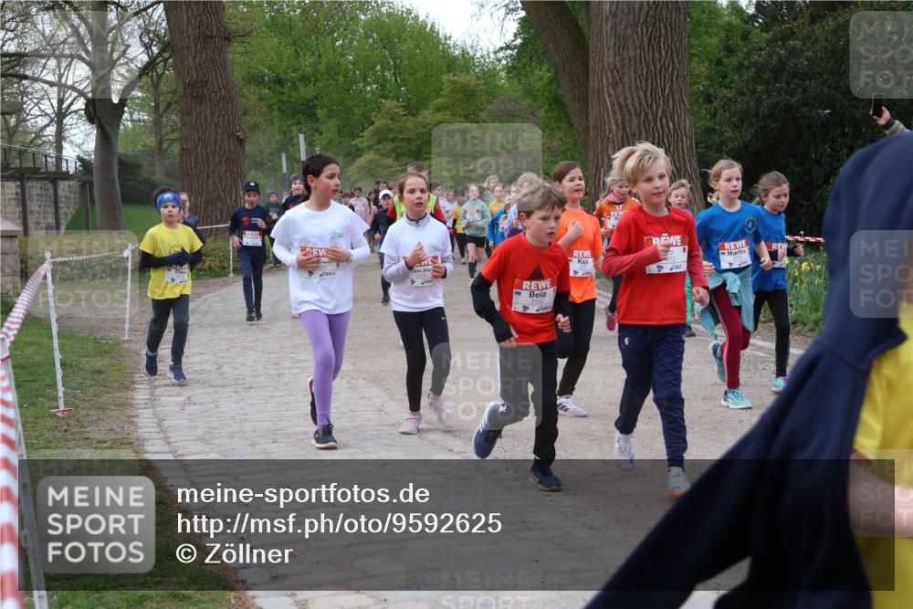 25.04.2026 - Das Zehntel Zöllner http://msf.ph/oto/9592625 25.04.2026 08:43:46 Laufen  meine-sportfotos.de