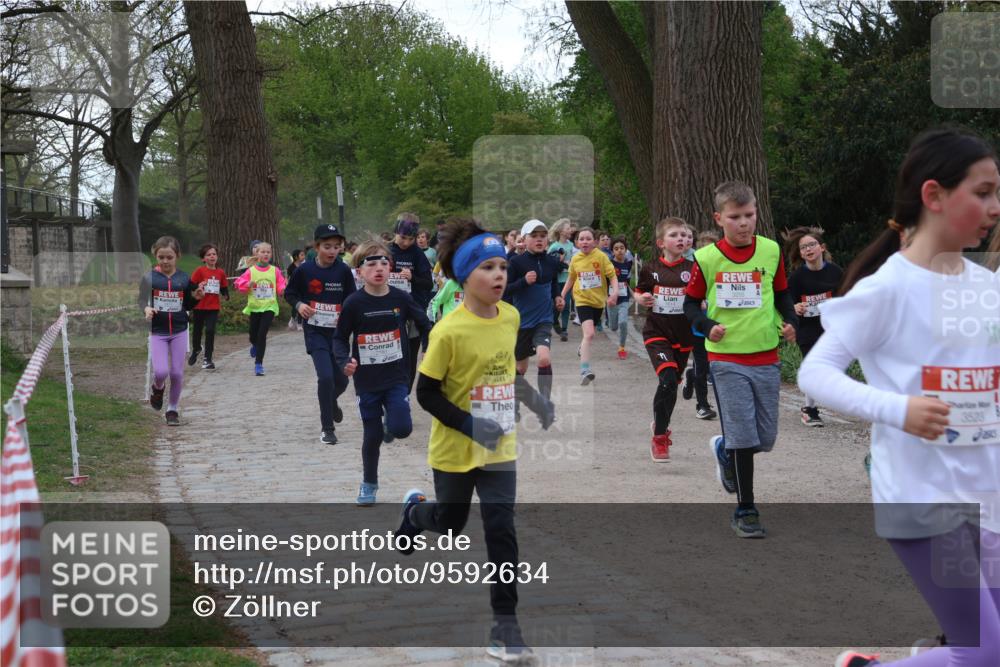 25.04.2026 - Das Zehntel Zöllner http://msf.ph/oto/9592634 25.04.2026 08:43:48 Laufen 2710, 3528 meine-sportfotos.de
