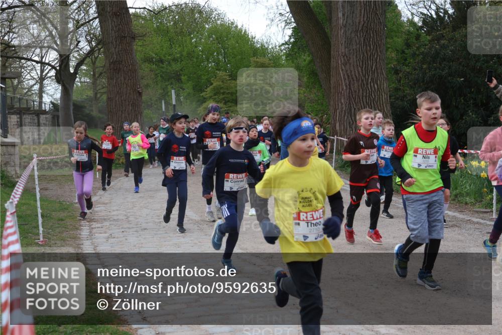 25.04.2026 - Das Zehntel Zöllner http://msf.ph/oto/9592635 25.04.2026 08:43:48 Laufen 2710 meine-sportfotos.de