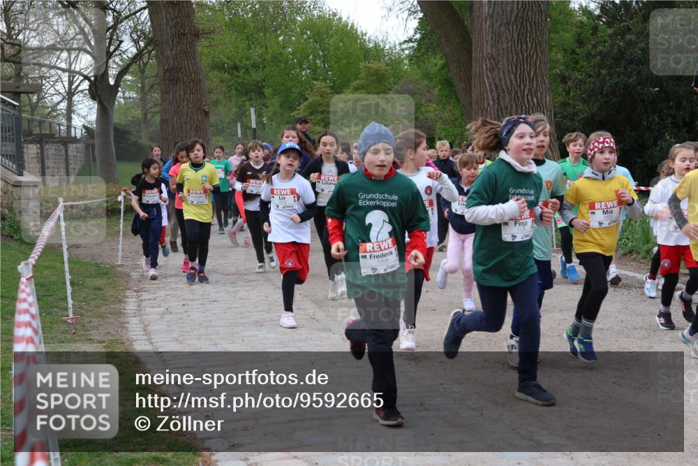 25.04.2026 - Das Zehntel Zöllner http://msf.ph/oto/9592665 25.04.2026 08:43:54 Laufen 1338 meine-sportfotos.de