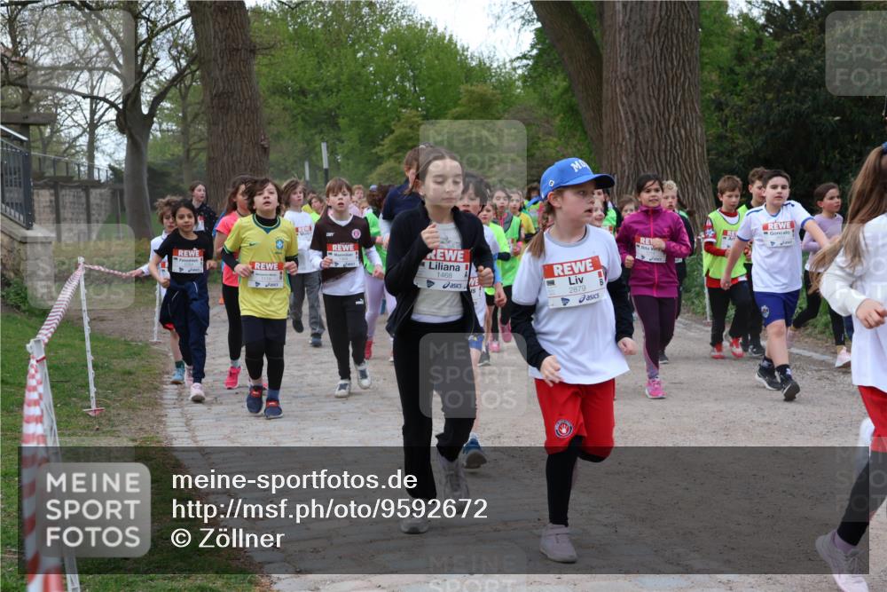 25.04.2026 - Das Zehntel Zöllner http://msf.ph/oto/9592672 25.04.2026 08:43:55 Laufen 1119, 1468, 2879 meine-sportfotos.de