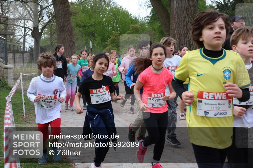 25.04.2026 - Das Zehntel Zöllner http://msf.ph/oto/9592689 25.04.2026 08:43:58 Laufen 2848, 2283, 2281, 1119, 18 meine-sportfotos.de