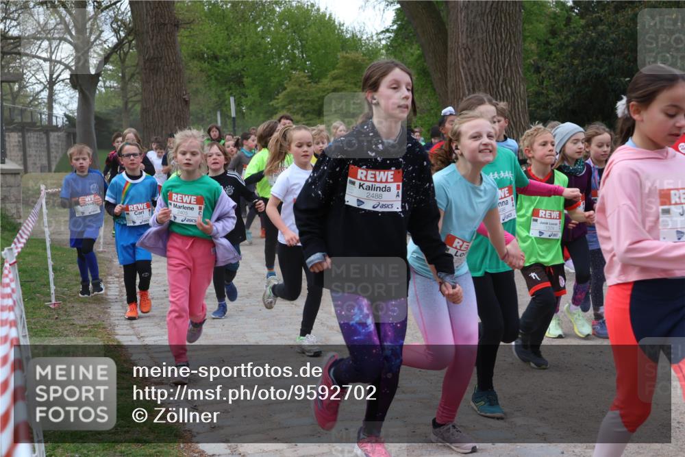 25.04.2026 - Das Zehntel Zöllner http://msf.ph/oto/9592702 25.04.2026 08:44:00 Laufen 2405, 2488, 498, 1374 meine-sportfotos.de