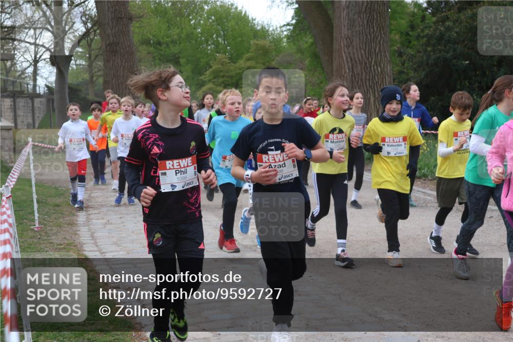 25.04.2026 - Das Zehntel Zöllner http://msf.ph/oto/9592727 25.04.2026 08:44:04 Laufen 1099, 8, 98 meine-sportfotos.de