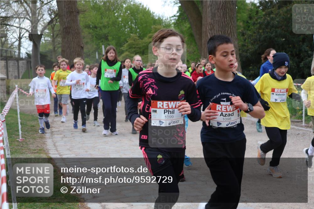 25.04.2026 - Das Zehntel Zöllner http://msf.ph/oto/9592729 25.04.2026 08:44:05 Laufen 1099, 1098, 1555 meine-sportfotos.de