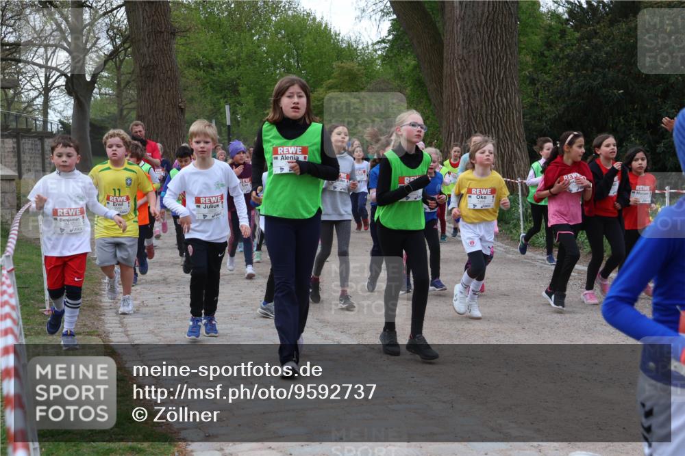 25.04.2026 - Das Zehntel Zöllner http://msf.ph/oto/9592737 25.04.2026 08:44:06 Laufen  meine-sportfotos.de
