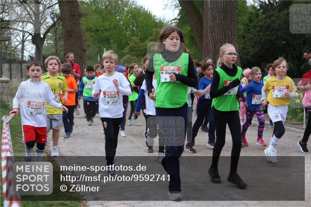 25.04.2026 - Das Zehntel Zöllner http://msf.ph/oto/9592741 25.04.2026 08:44:07 Laufen 3467, 3503, 3333 meine-sportfotos.de