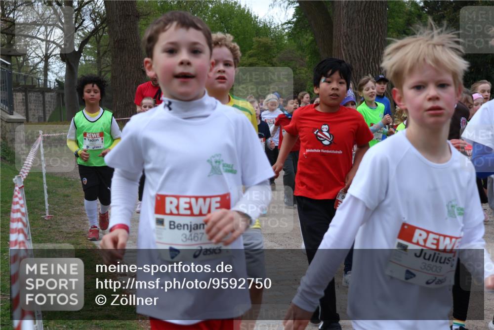 25.04.2026 - Das Zehntel Zöllner http://msf.ph/oto/9592750 25.04.2026 08:44:09 Laufen 3467, 3503, 88 meine-sportfotos.de