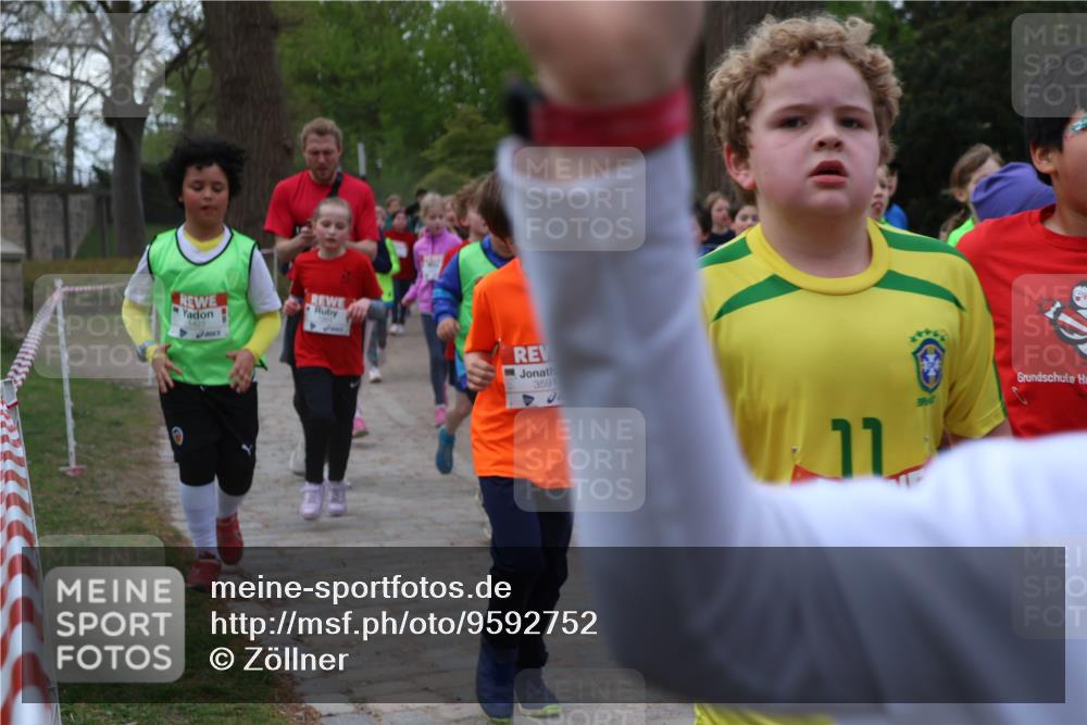 25.04.2026 - Das Zehntel Zöllner http://msf.ph/oto/9592752 25.04.2026 08:44:09 Laufen 1422, 3591 meine-sportfotos.de