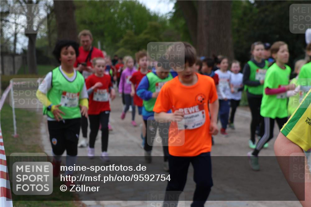 25.04.2026 - Das Zehntel Zöllner http://msf.ph/oto/9592754 25.04.2026 08:44:10 Laufen  meine-sportfotos.de