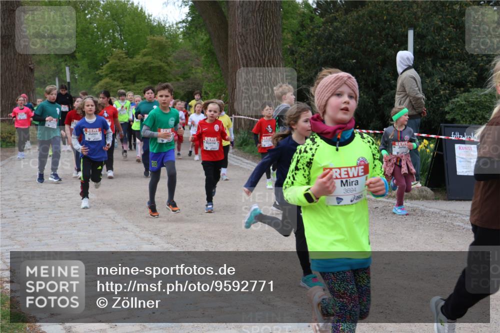 25.04.2026 - Das Zehntel Zöllner http://msf.ph/oto/9592771 25.04.2026 08:44:14 Laufen 3694 meine-sportfotos.de