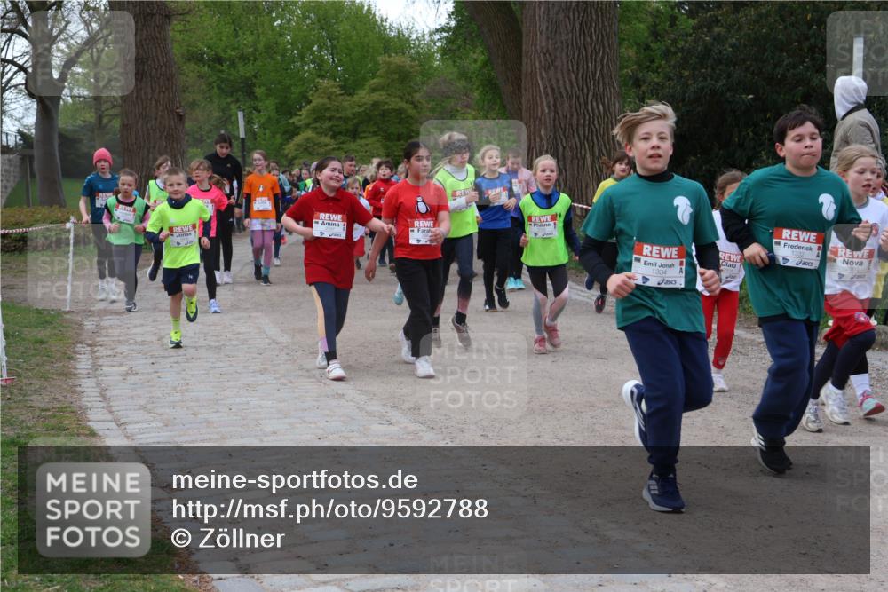 25.04.2026 - Das Zehntel Zöllner http://msf.ph/oto/9592788 25.04.2026 08:44:17 Laufen 1334 meine-sportfotos.de