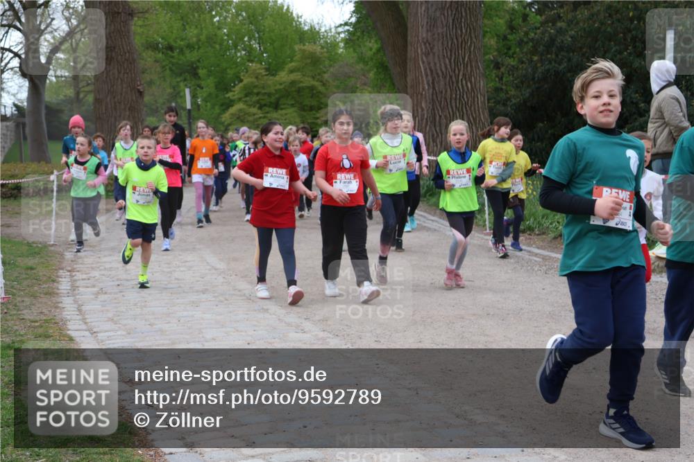25.04.2026 - Das Zehntel Zöllner http://msf.ph/oto/9592789 25.04.2026 08:44:17 Laufen  meine-sportfotos.de