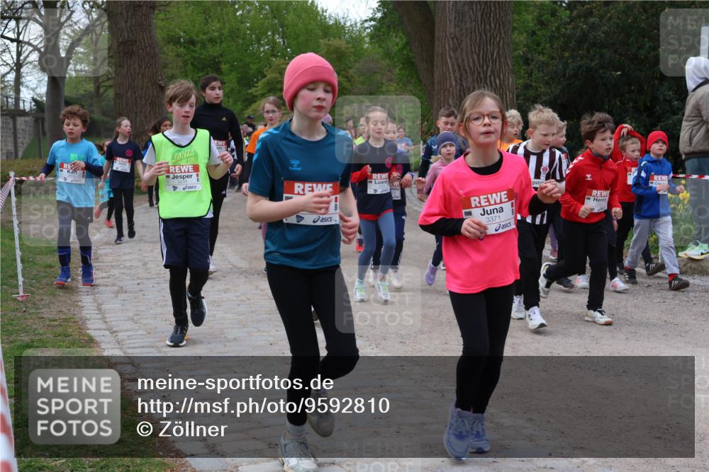 25.04.2026 - Das Zehntel Zöllner http://msf.ph/oto/9592810 25.04.2026 08:44:22 Laufen 3371 meine-sportfotos.de