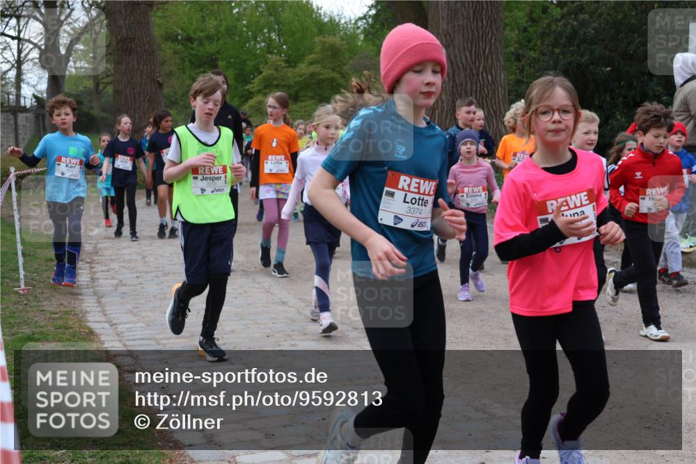 25.04.2026 - Das Zehntel Zöllner http://msf.ph/oto/9592813 25.04.2026 08:44:22 Laufen 3374 meine-sportfotos.de