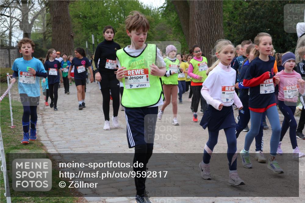 25.04.2026 - Das Zehntel Zöllner http://msf.ph/oto/9592817 25.04.2026 08:44:23 Laufen 3205 meine-sportfotos.de