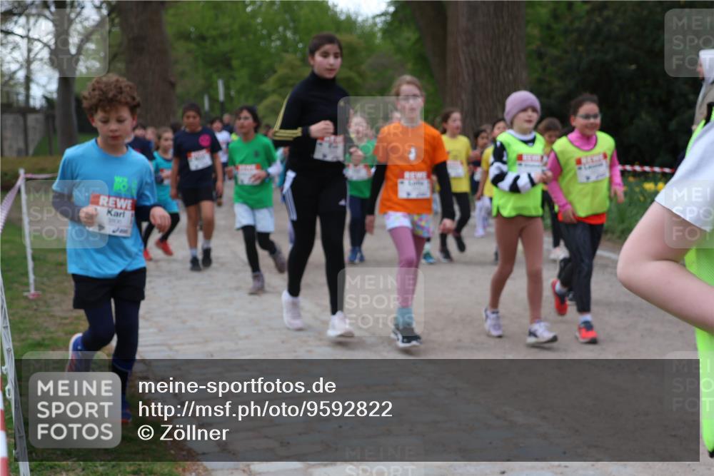 25.04.2026 - Das Zehntel Zöllner http://msf.ph/oto/9592822 25.04.2026 08:44:24 Laufen  meine-sportfotos.de